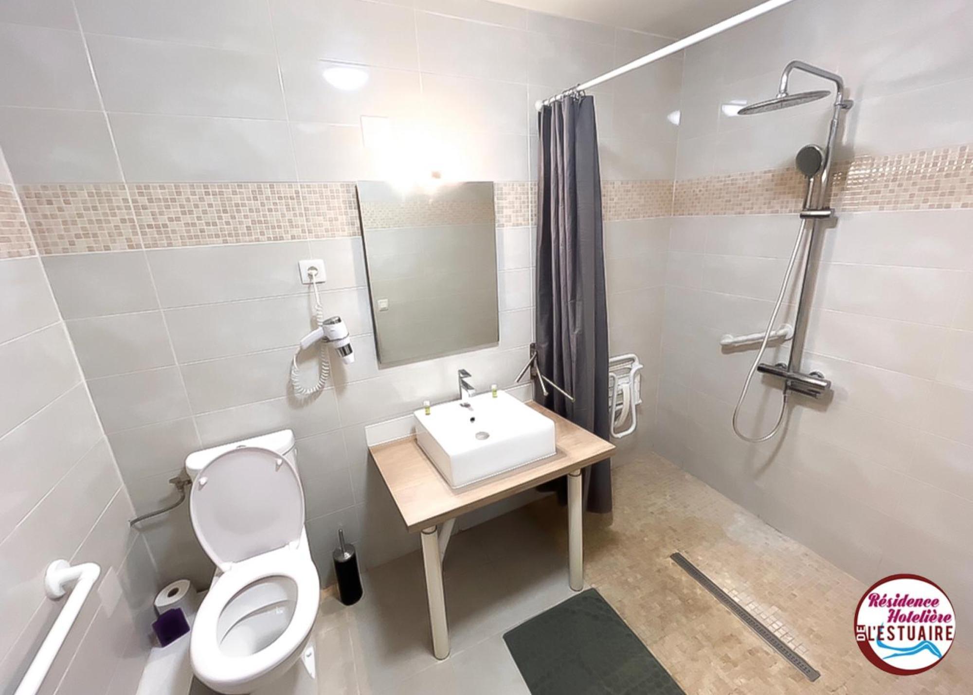 Residence Hoteliere De L'Estuaire Le Havre Eksteriør bilde